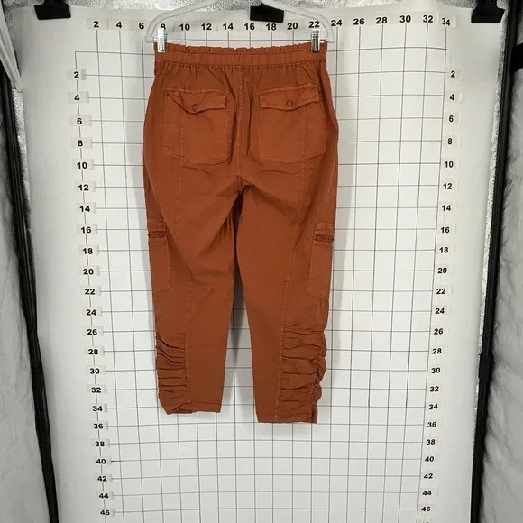 XCVI Burnt Orange Ruched Cargo Pants Womens Small Cropped Elastic Waist Utility - Picture 7 of 8